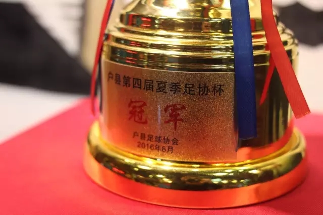 阿科洛精彩转身射门击中门柱，国安依旧落后